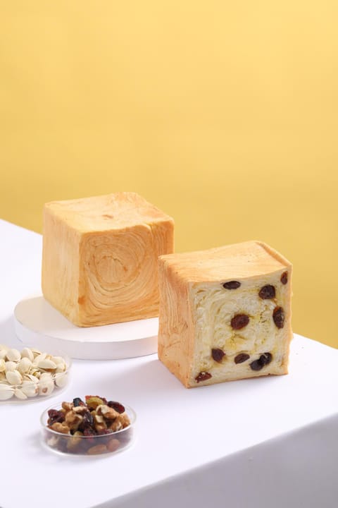 Raisin Buttermilk Layer Toast