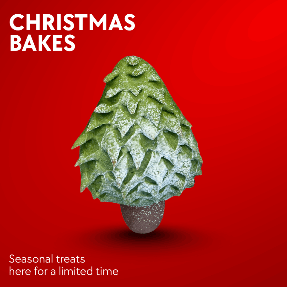 Snowy Matcha Christmas Tree Bun 1